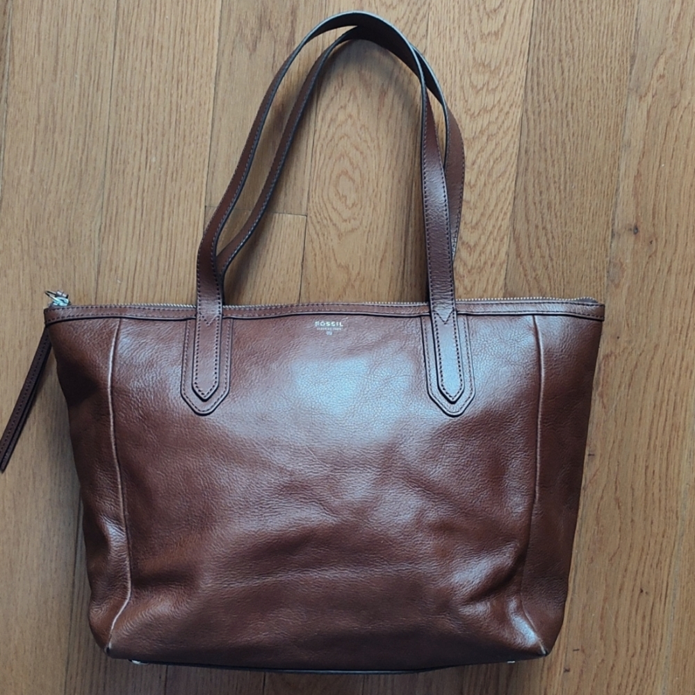 Fossil Leather Tote